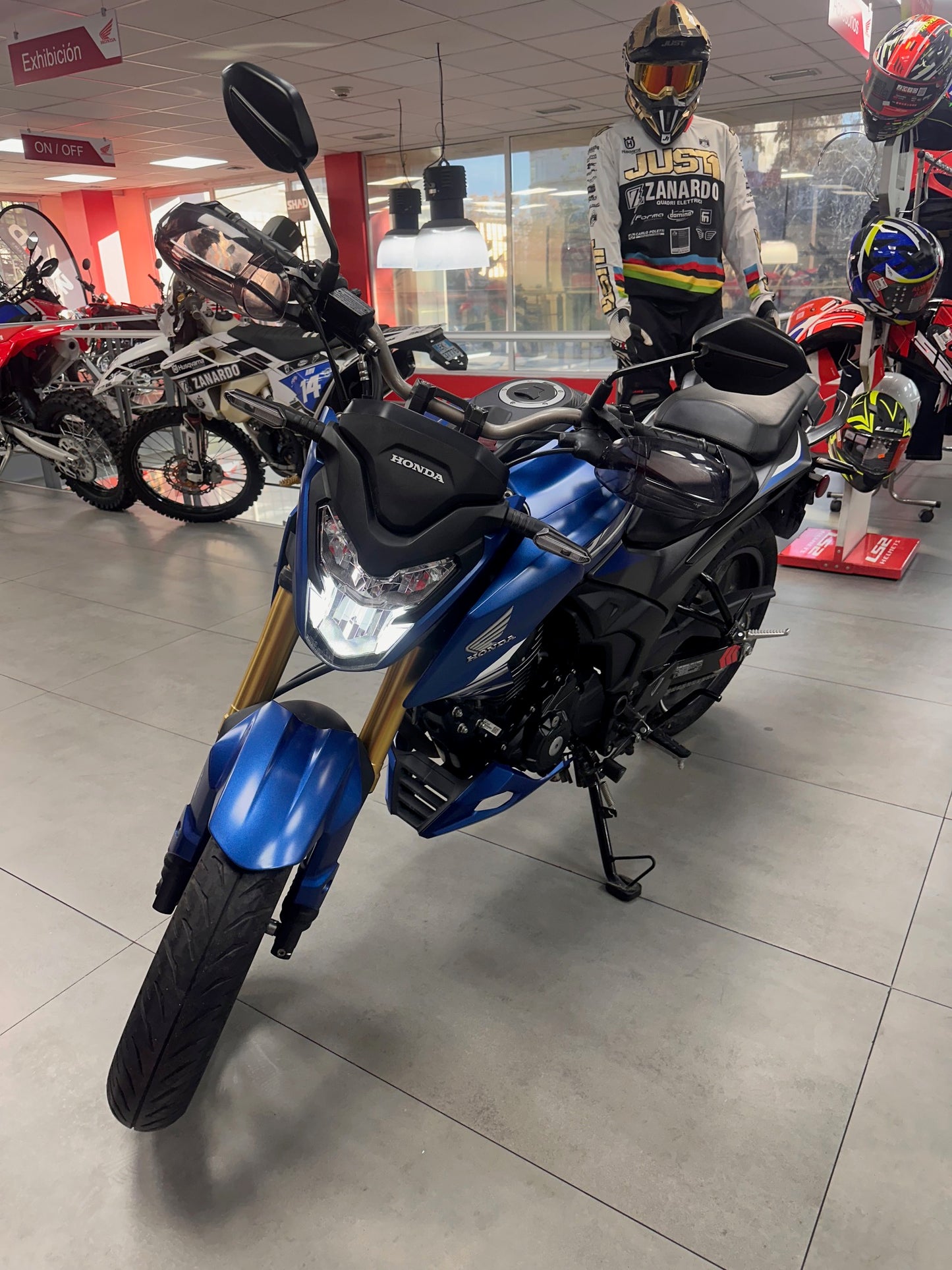 CB 190 R