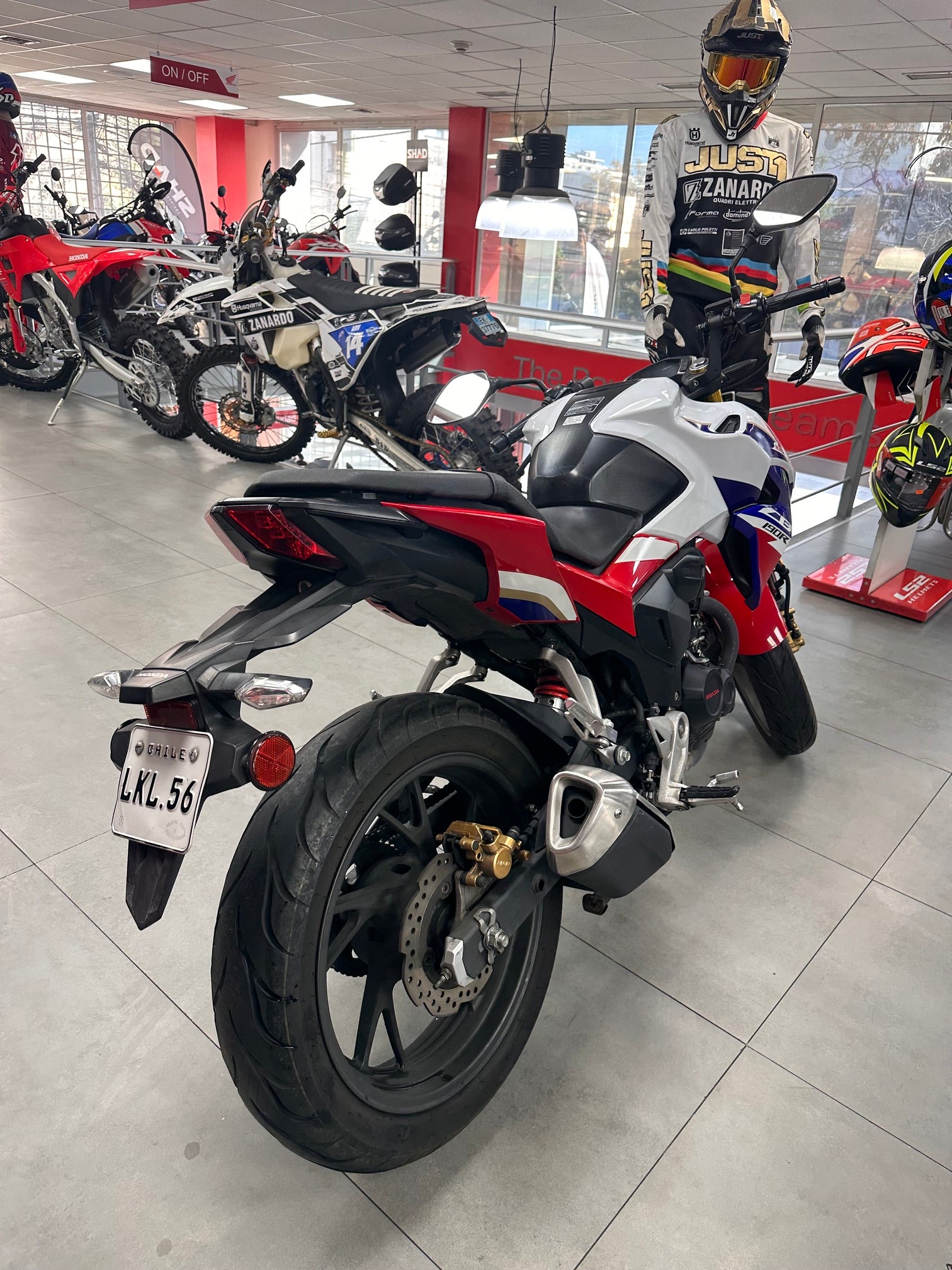 CB 190 R