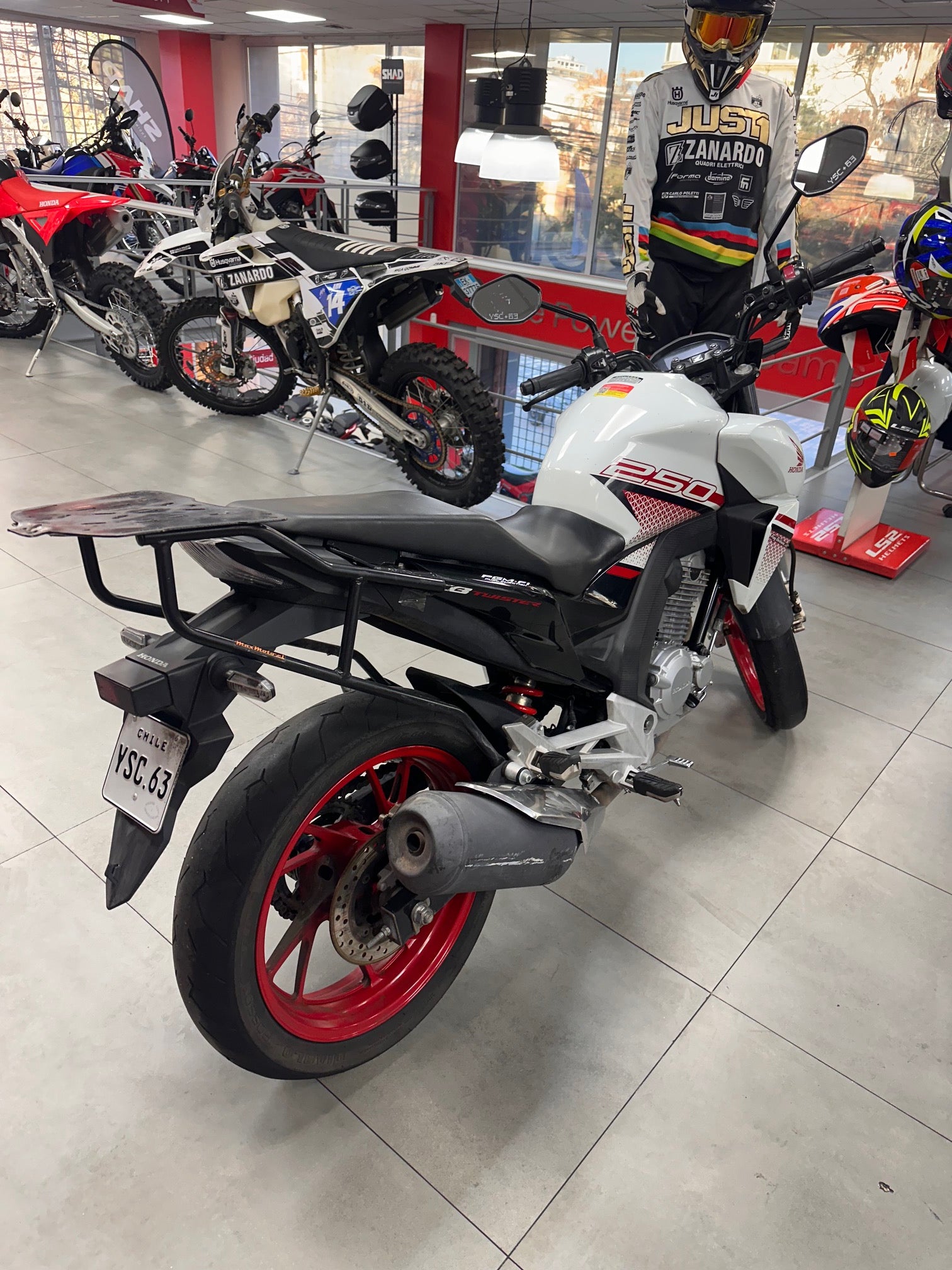 CB 250 Twister