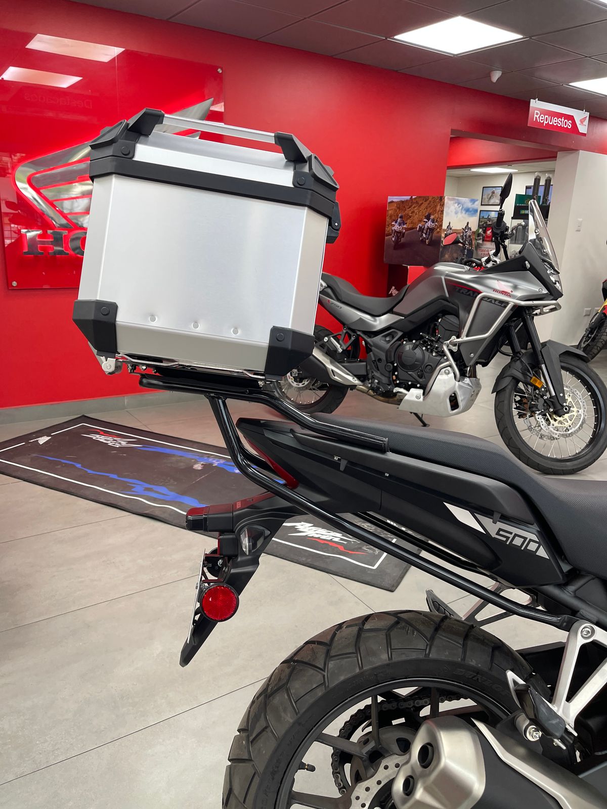 Parrilla Honda NX500