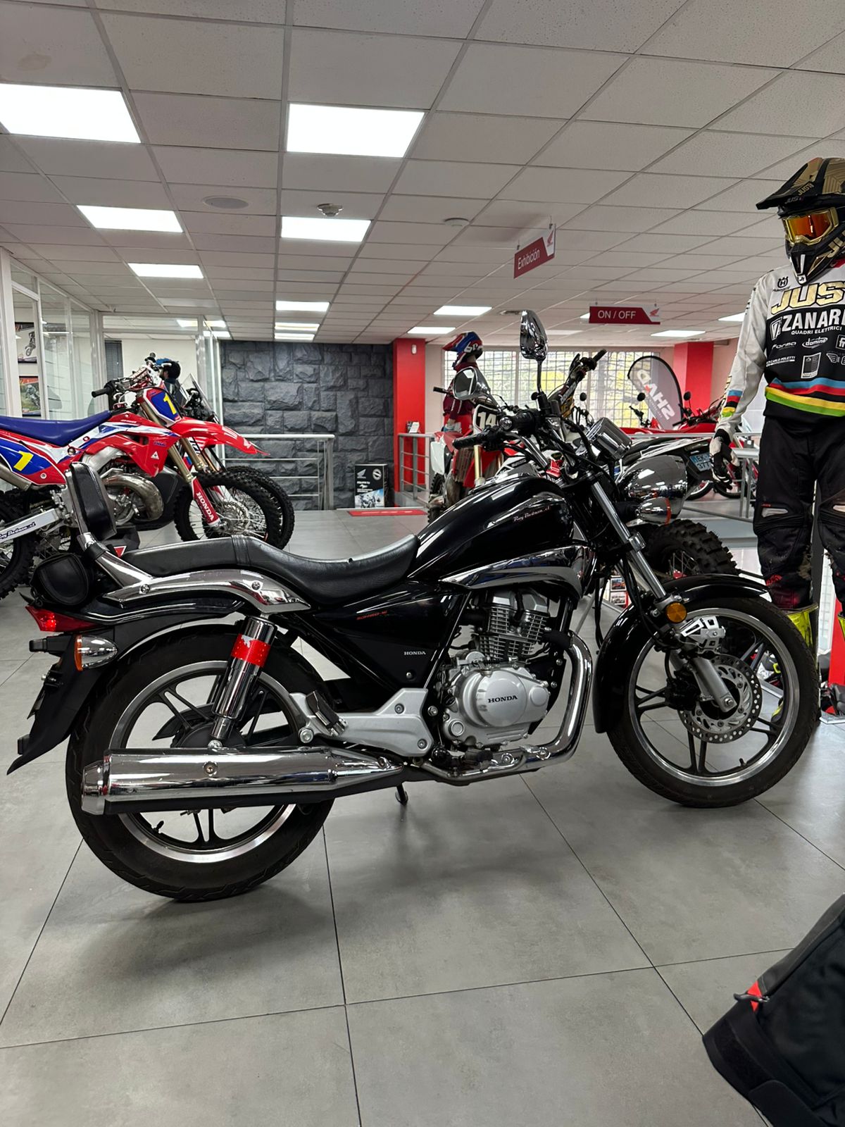 Honda SHADOW 150