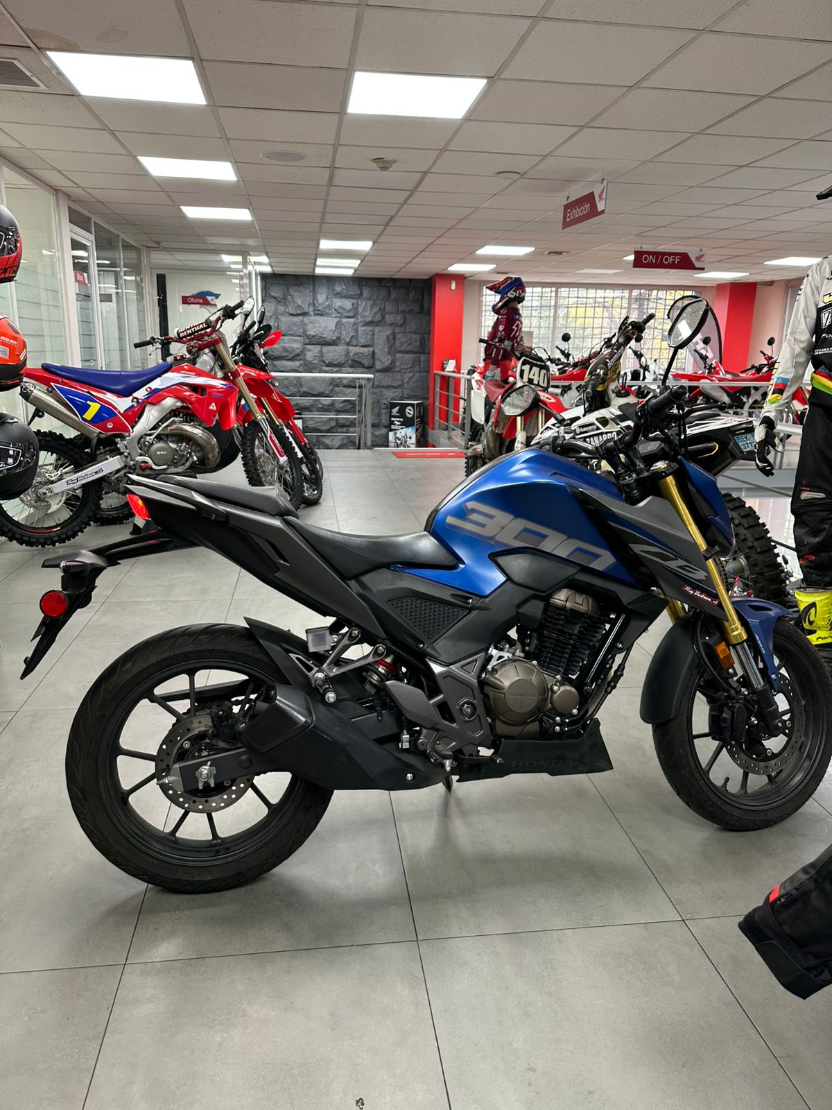 Honda CB300 Twister