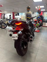 SUZUKI GIXXER 250