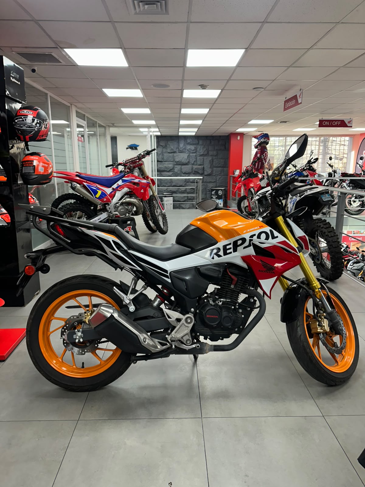 HONDA CB190R