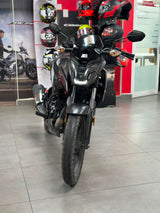Honda CB160 X-BLADE