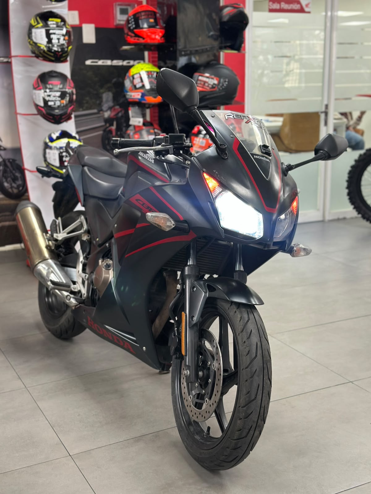 Honda CBR300r