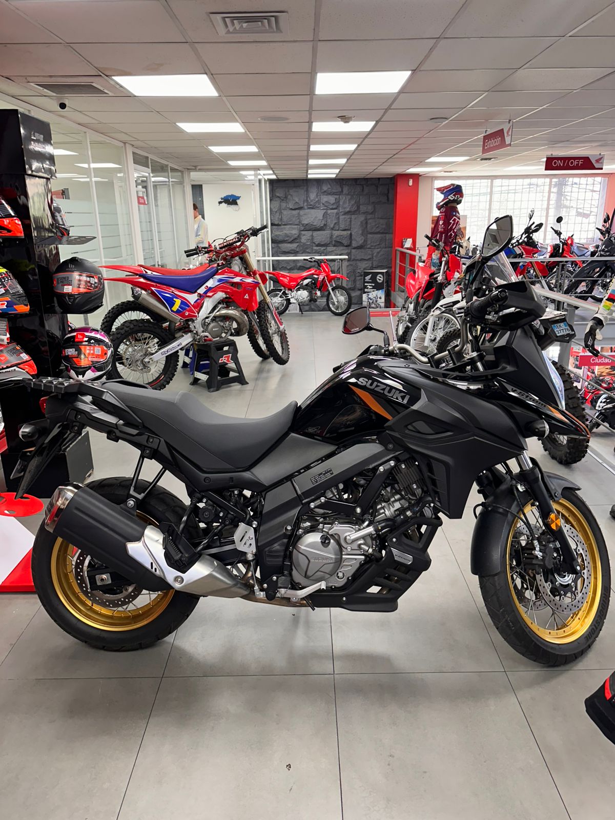 Suzuki Vstrom 650
