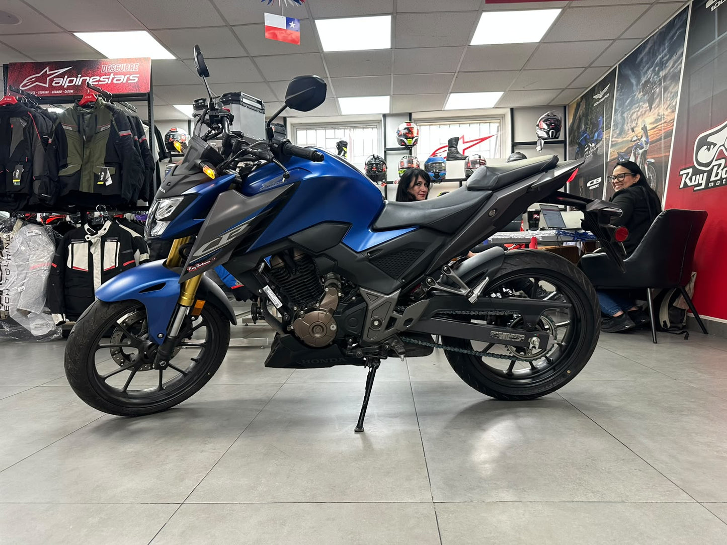 Honda CB300F TWISTER