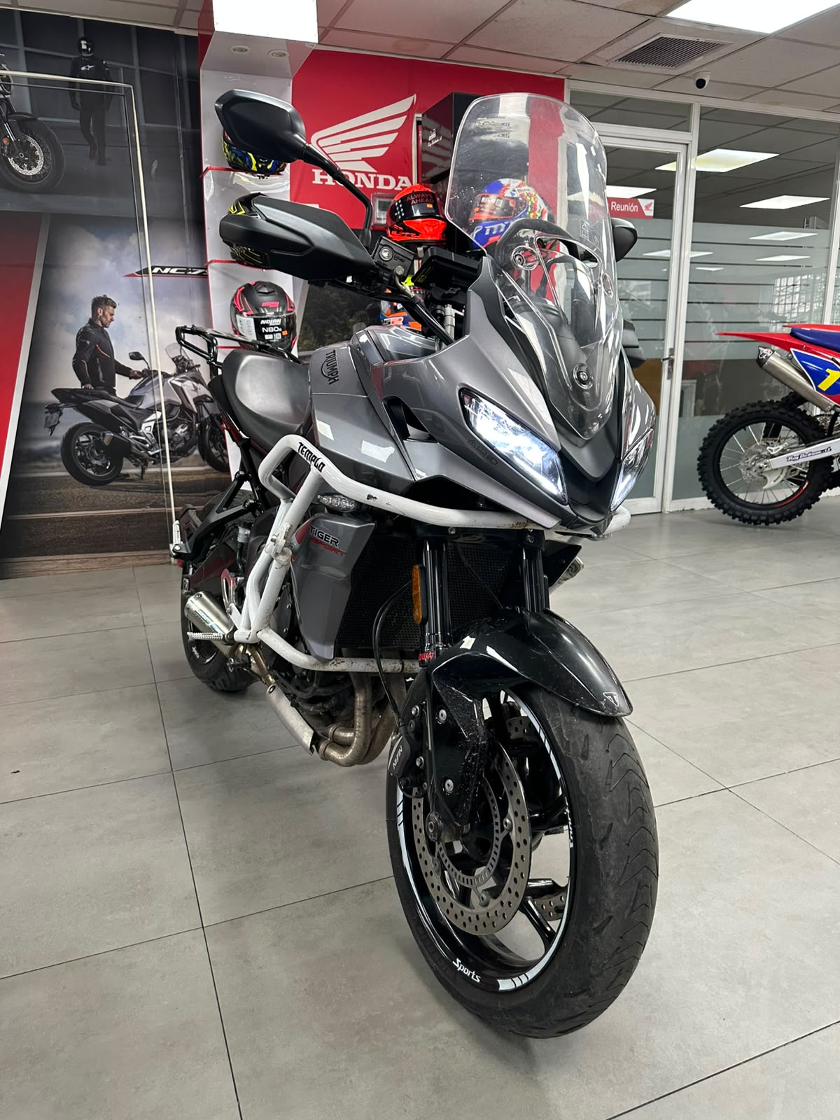 TRIUMPH TIGER SPORT 660