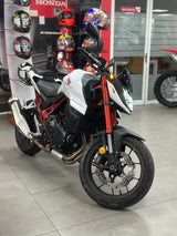 Honda hornet 750