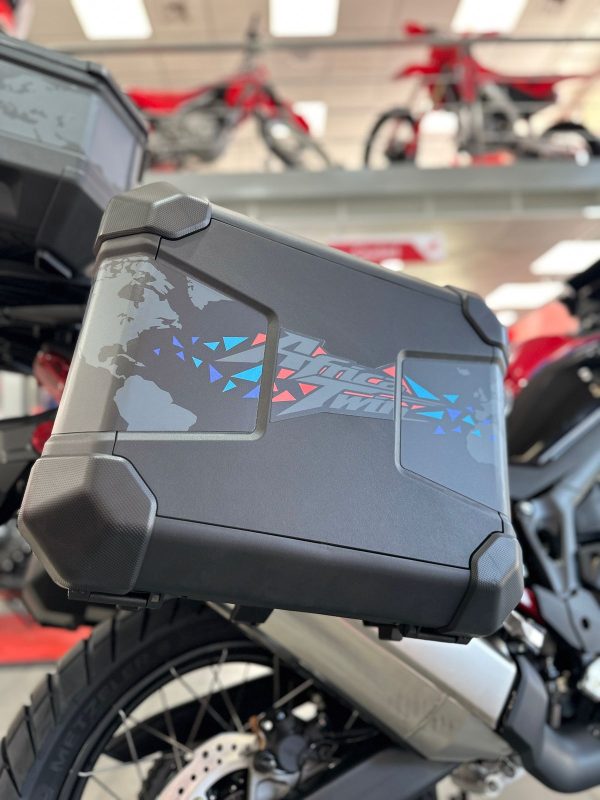 CRF ladygaga 259ver 卓上box CRF1100 África Twin 2025 KIT Maletas laterales Honda – Ruy Barbosa